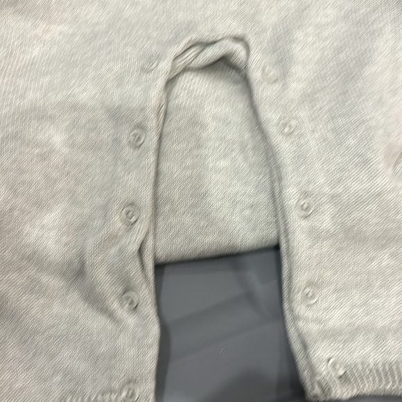 Baby gap x Disney Mickey Mouse sweater one piece - Picture 4 of 5